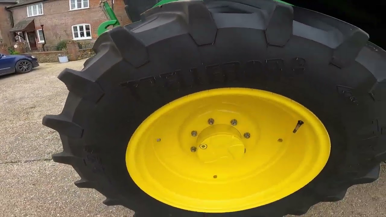 John Deere 6140M