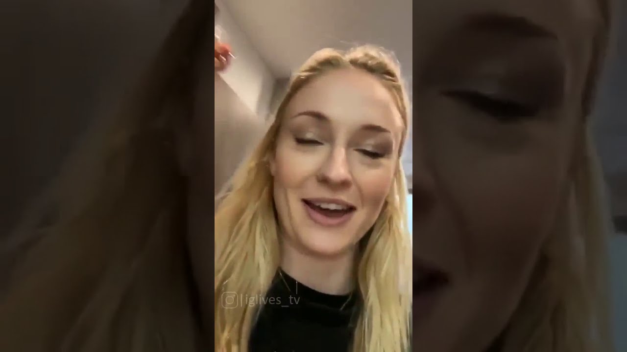 Софи Тернер и Джо Джонас в своих историях в Instagram из самоизоляции дома