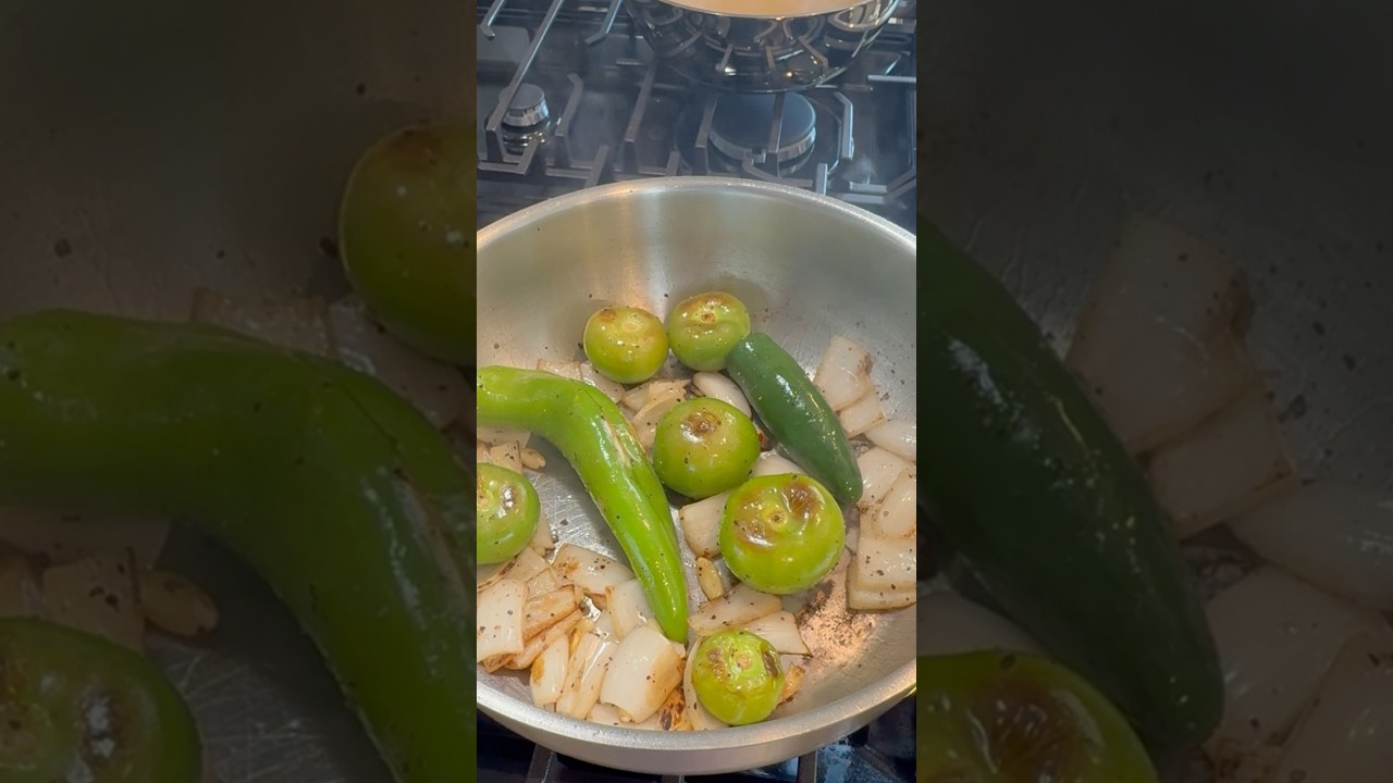 Chicken Chile Verde # #cooking #oldscoolkevmo #food