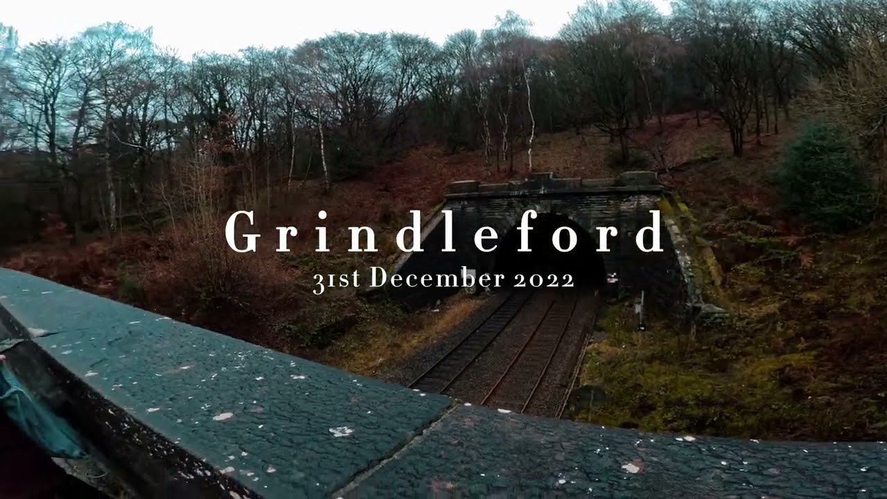Rainy winter walk around Grindleford and Padley Gorge - Peak District 4K