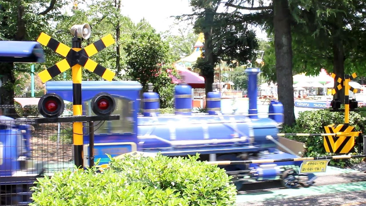 むさしの村【埼玉県】のミニ鉄道　踏切あり | mini train, mini railroad crossing