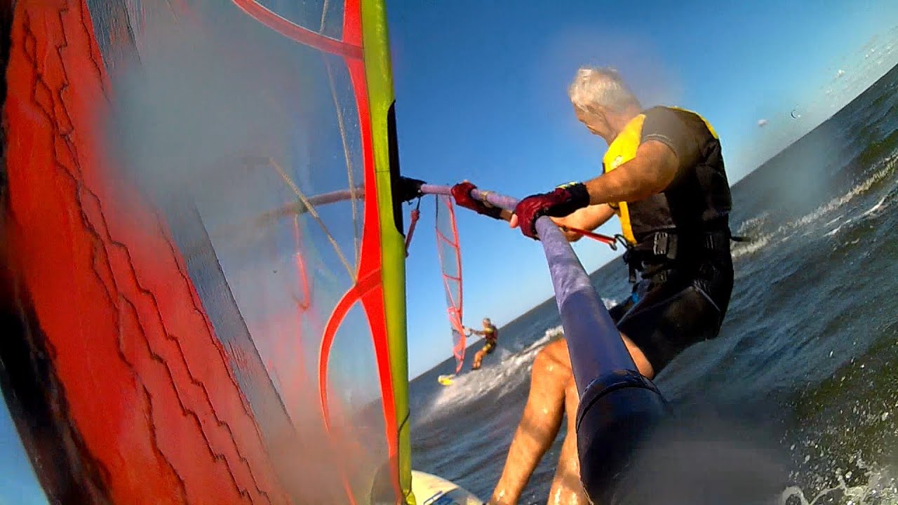 Bork - Havn ... zwei Windsurf-Opas geben sich die Kante...