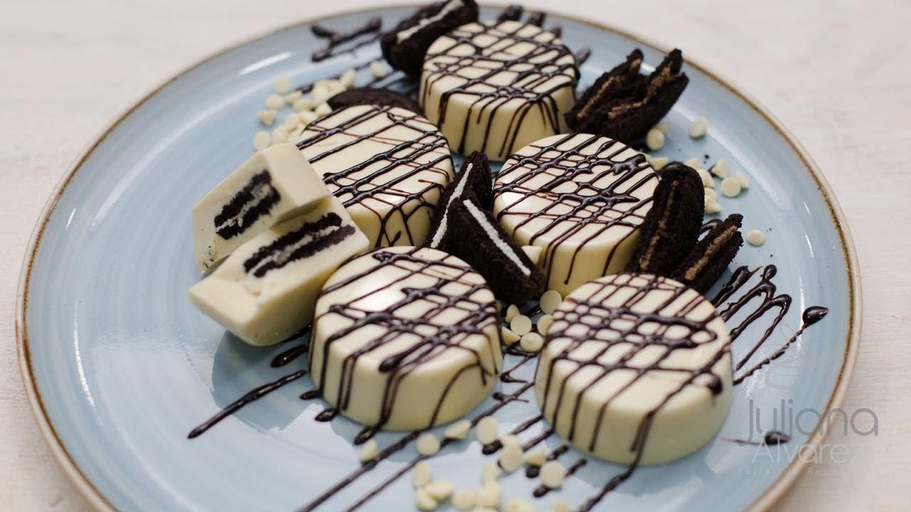 Galletas oreo cubiertas de cobertura de chocolate con Sofi