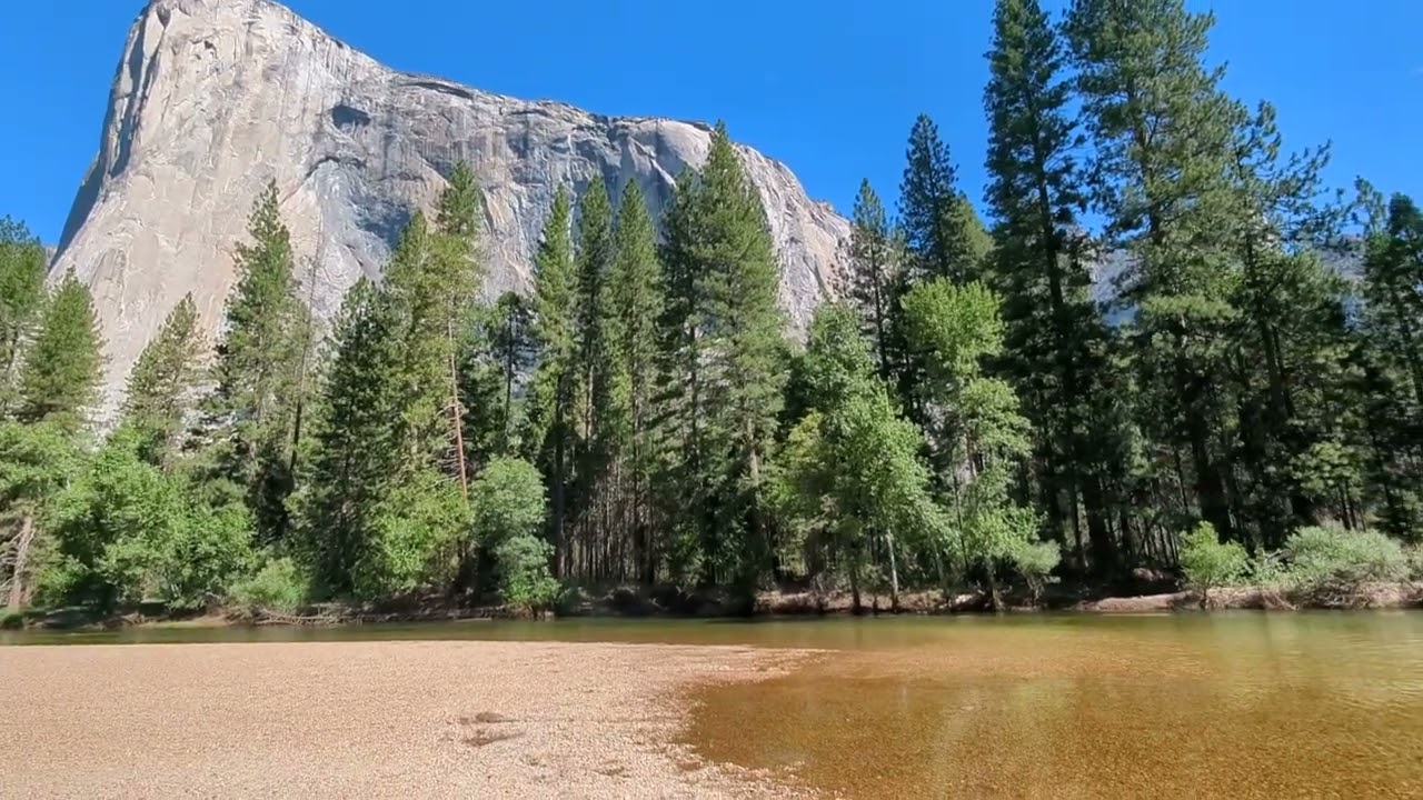 [Farzteo.com] Cathedral Beach, Yosemite National Park, California, USA