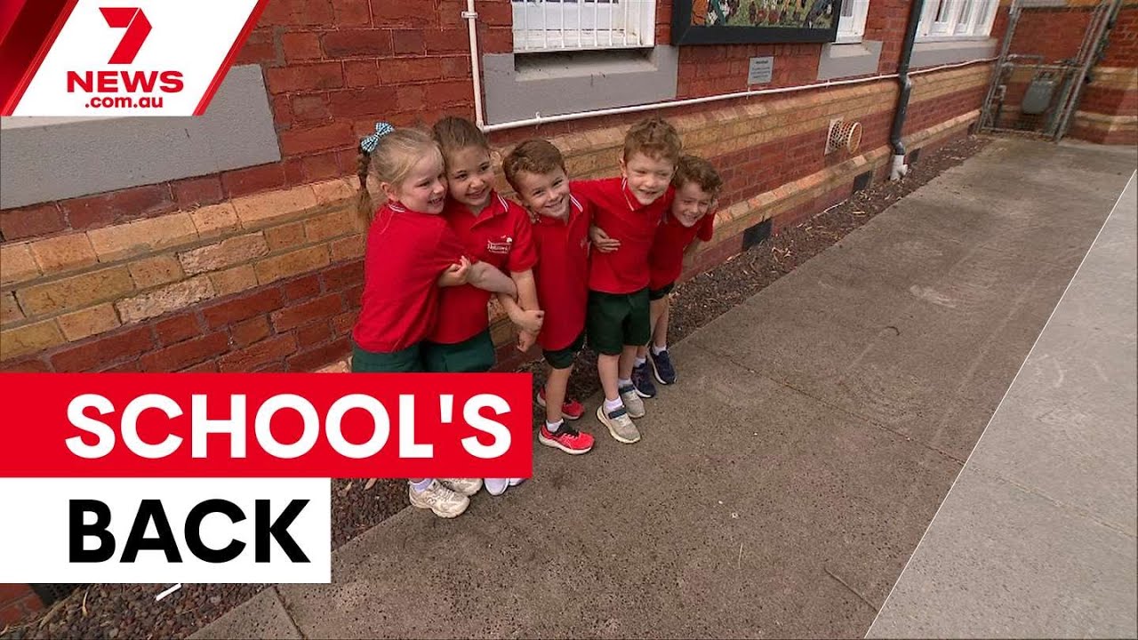 Victorian students head back to school: A warning for parents posting on social media | 7NEWS