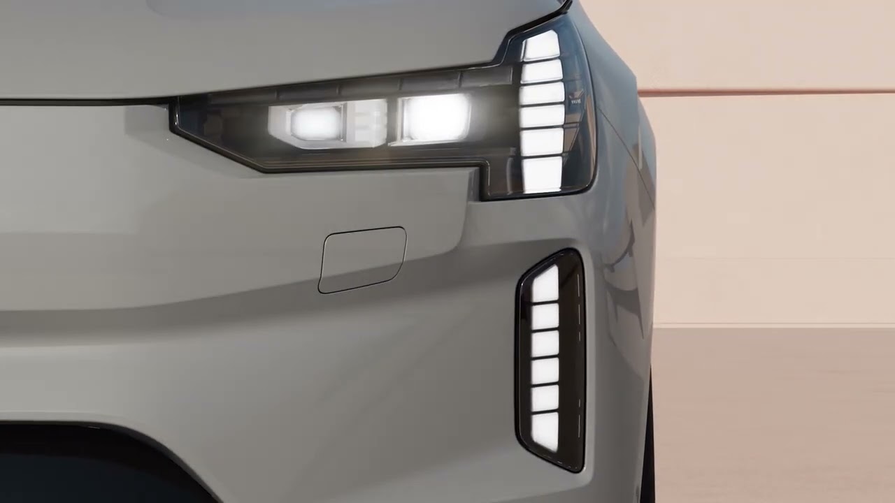 Volvo EX90 &ndash; LED Headlight Technology, Thor's Hammer