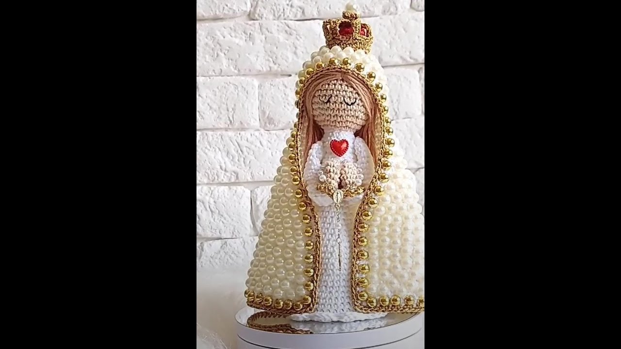 SANTINHA AMIGURUMI PRÉVIA RECEITA