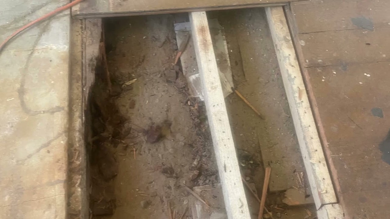 Subfloor repair /playwood @Socalcatracho 