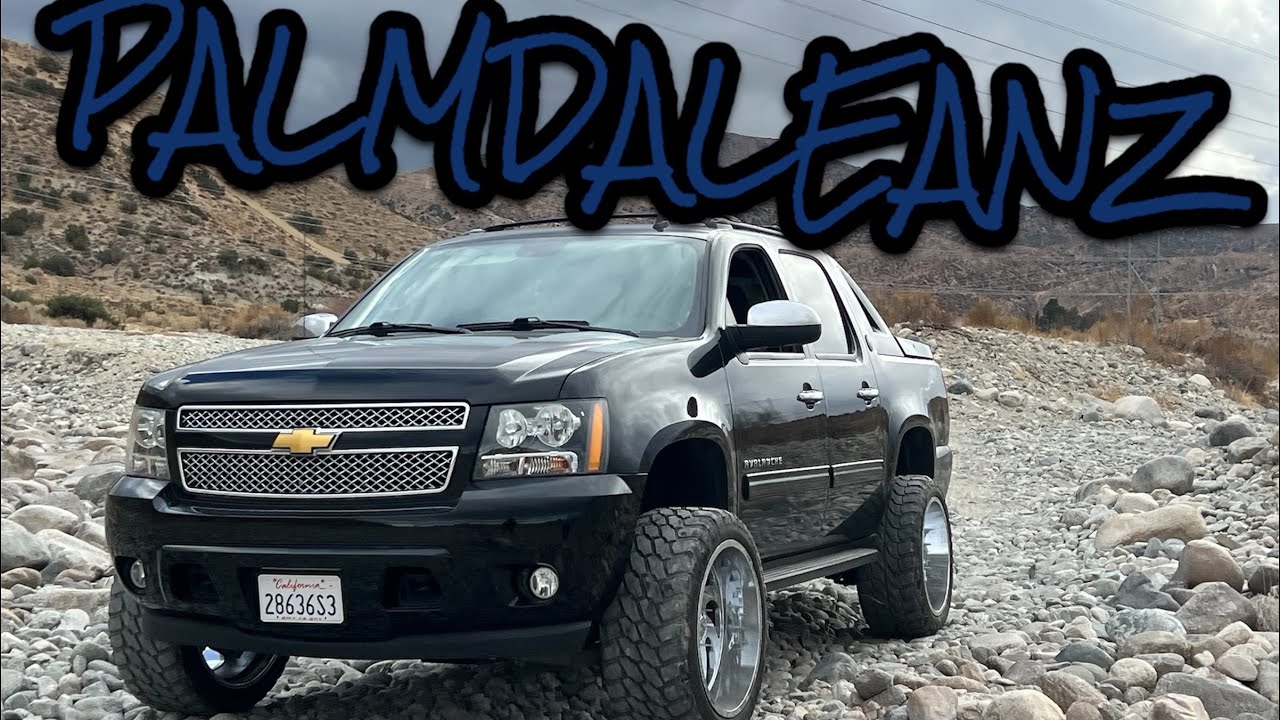 Chevy Avalanche 5inch lift Off Roading