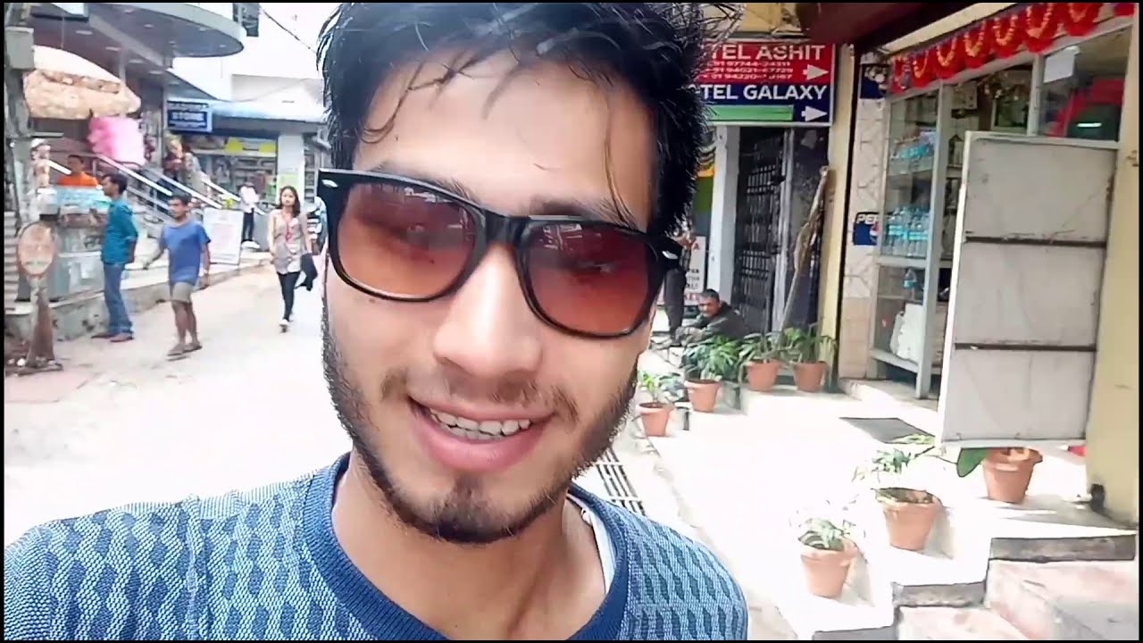 Street markets in Shillong # Police bazaar # jackets, shoes, clothes at cheap price
#Vlog