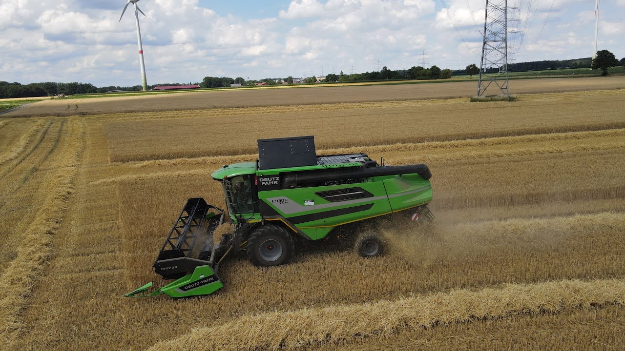 Getreideernte mit @deutzfahrofficial C9306 TSB Mähdrescher und 7250 TTV