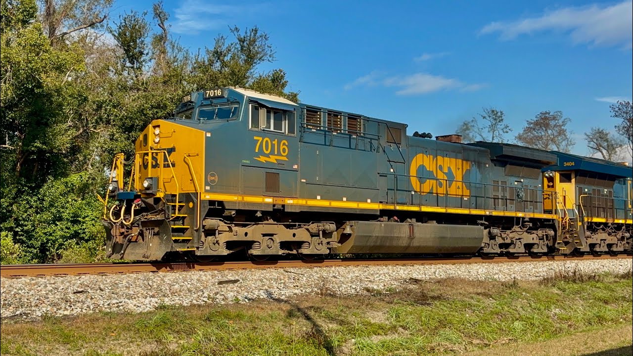 A wonderful Saturday on the CSX Fitzgerald Subdivision on 01/17/2026 (ft. CW40-8, METX, 1869, etc)