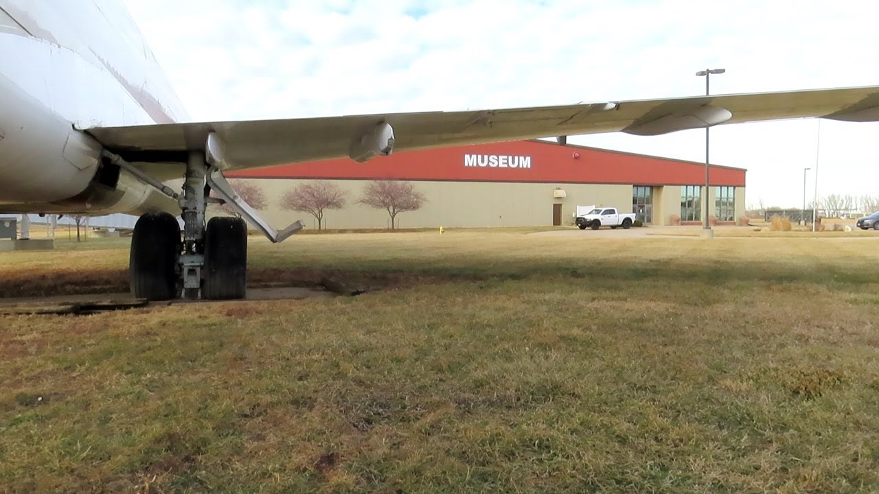 A Walk Through Mid America Museum of Aviation and Transportation, Sioux City, Iowa