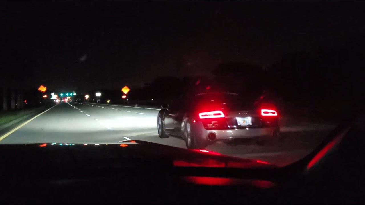 Street Racing: 2018 gt mustang Vs. Audi r8 v10