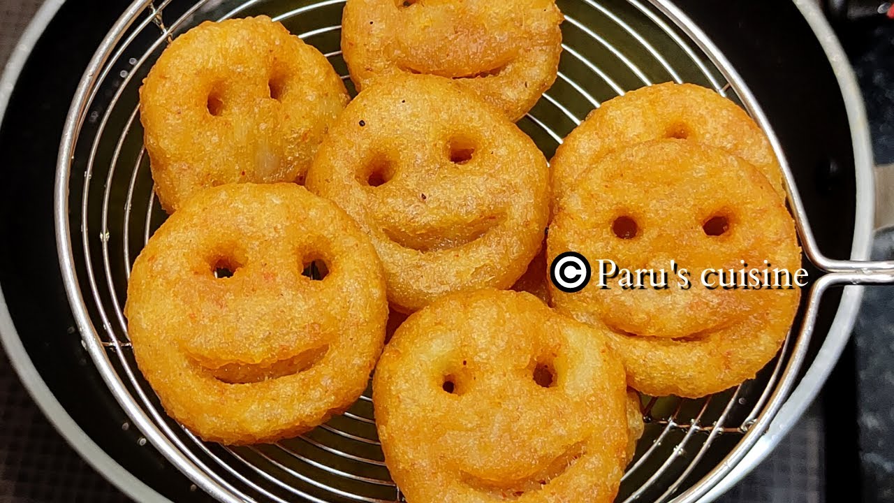 Crispy Potato Smiley | Homemade mccain smiley recipe | Emoji Fries | Frozen mccain smiley at home