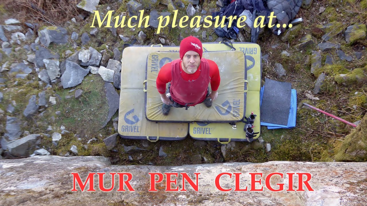 Mur Pen Clegir - Superb Welsh Bouldering Session.