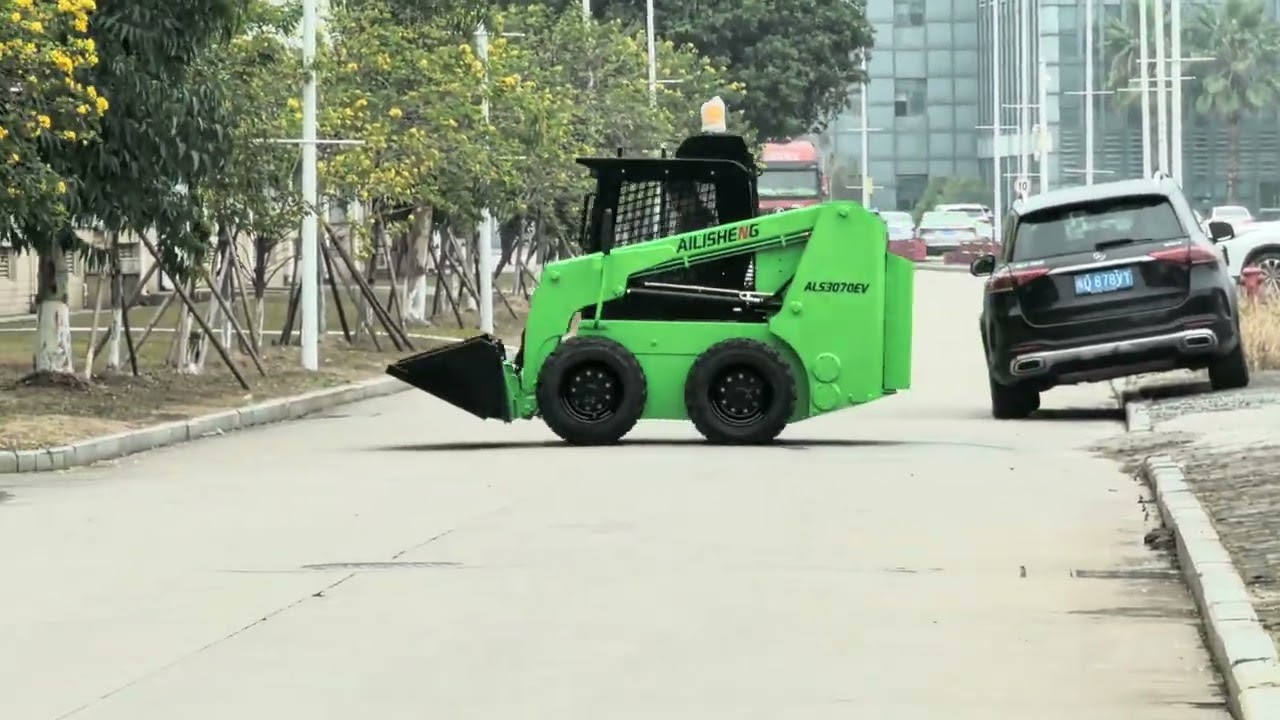 🚀Power Meets Precision: Introducing the AILISHENG #ALS3070EV Electric Skid Steer Loader!