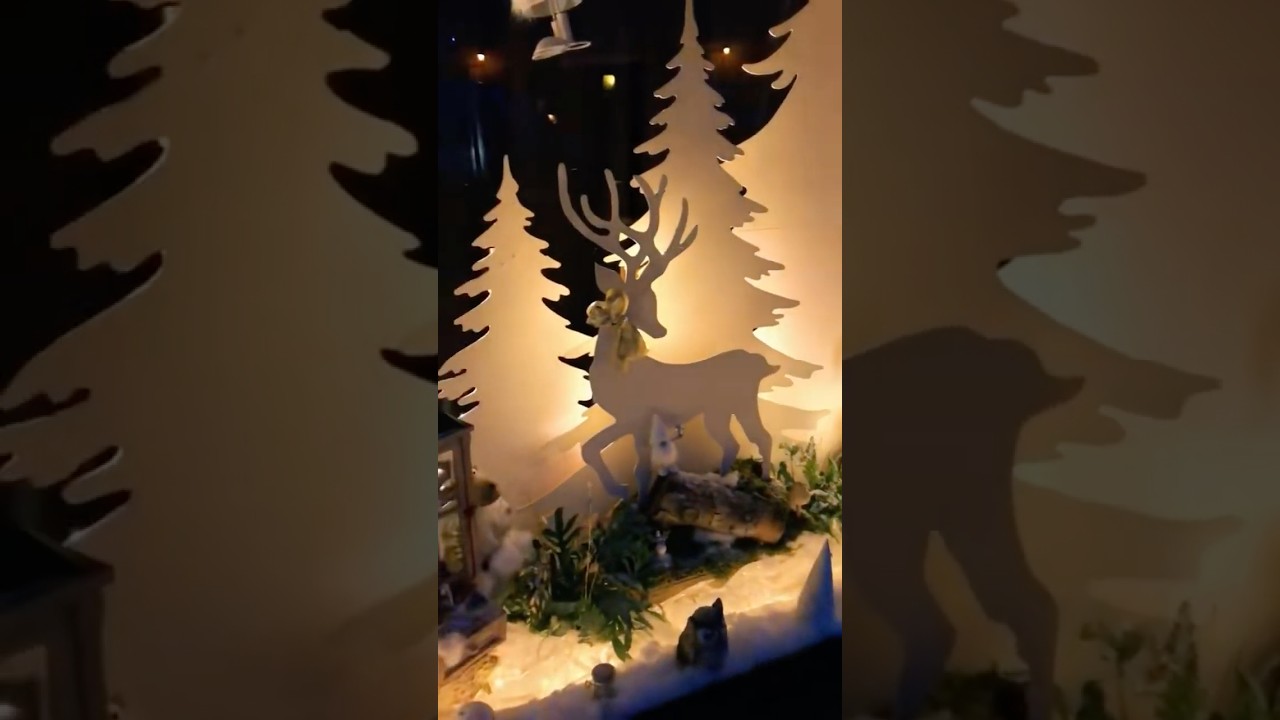 DIY Sapin de Noël : Crée un Décor Lumineux et Féérique ! #DIYNoël #DécorNoël #SapinLumineux