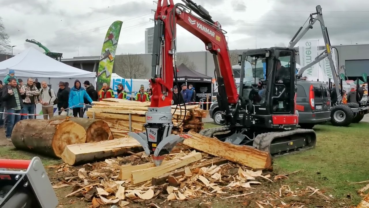 Yanmar Minibagger mit Kegelspalter