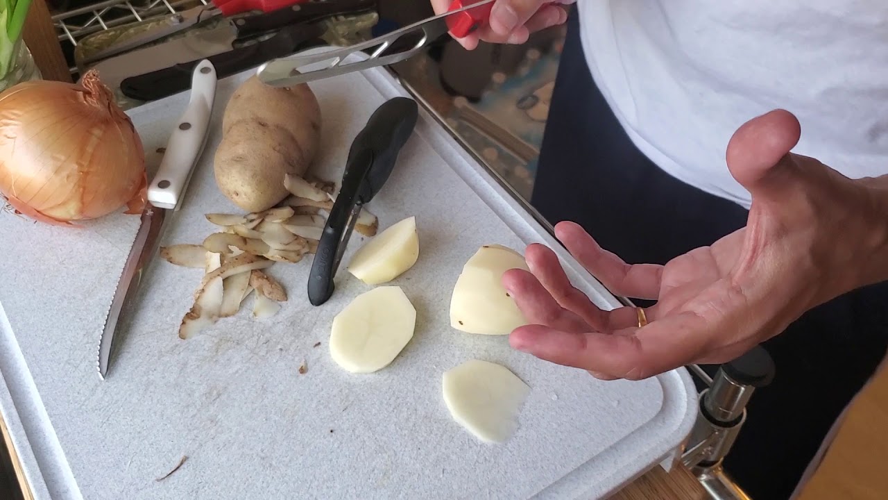 Starchy potatoes demolished with Cutco cheese knife | Slice and Dice