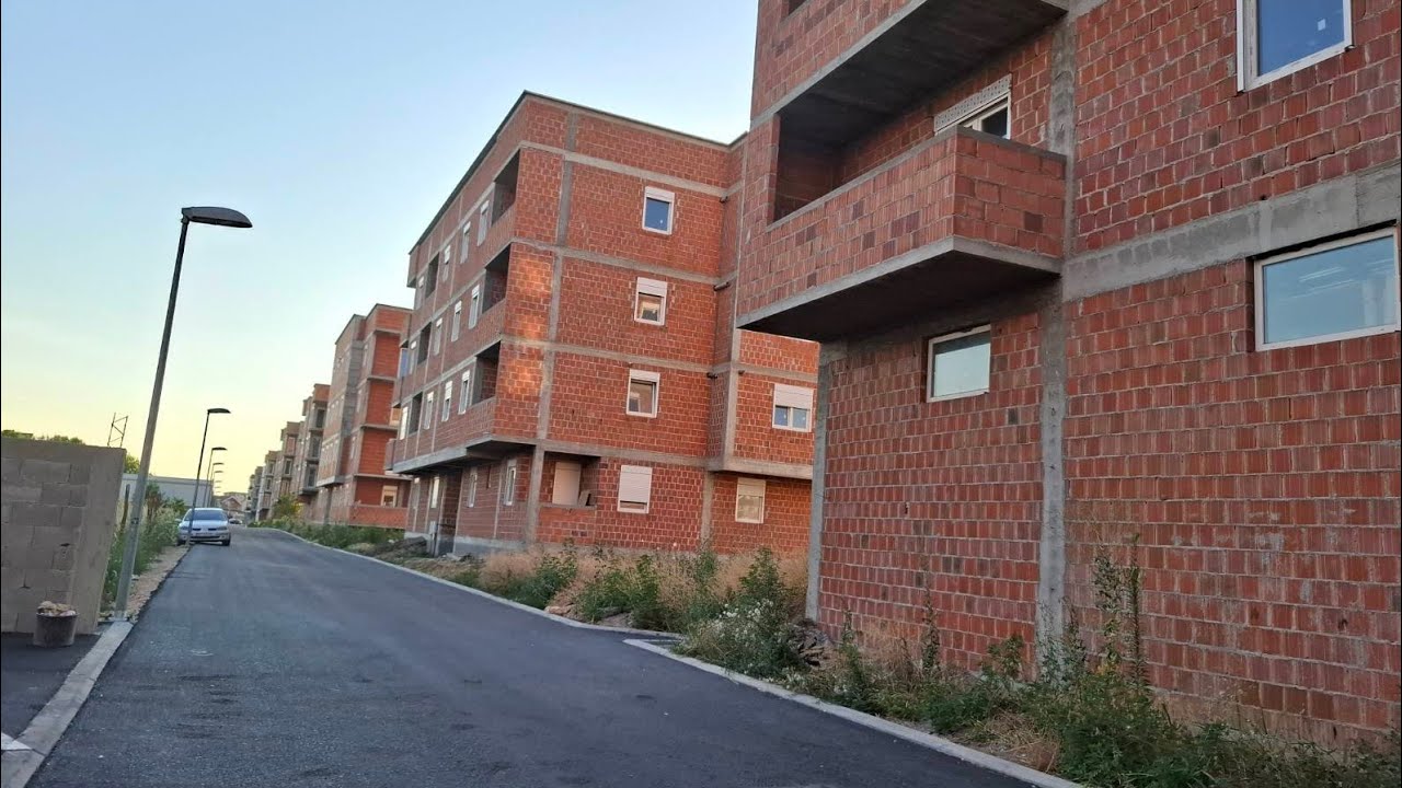 КО ГРАДИ КВАРТ У АЛТИНИ?