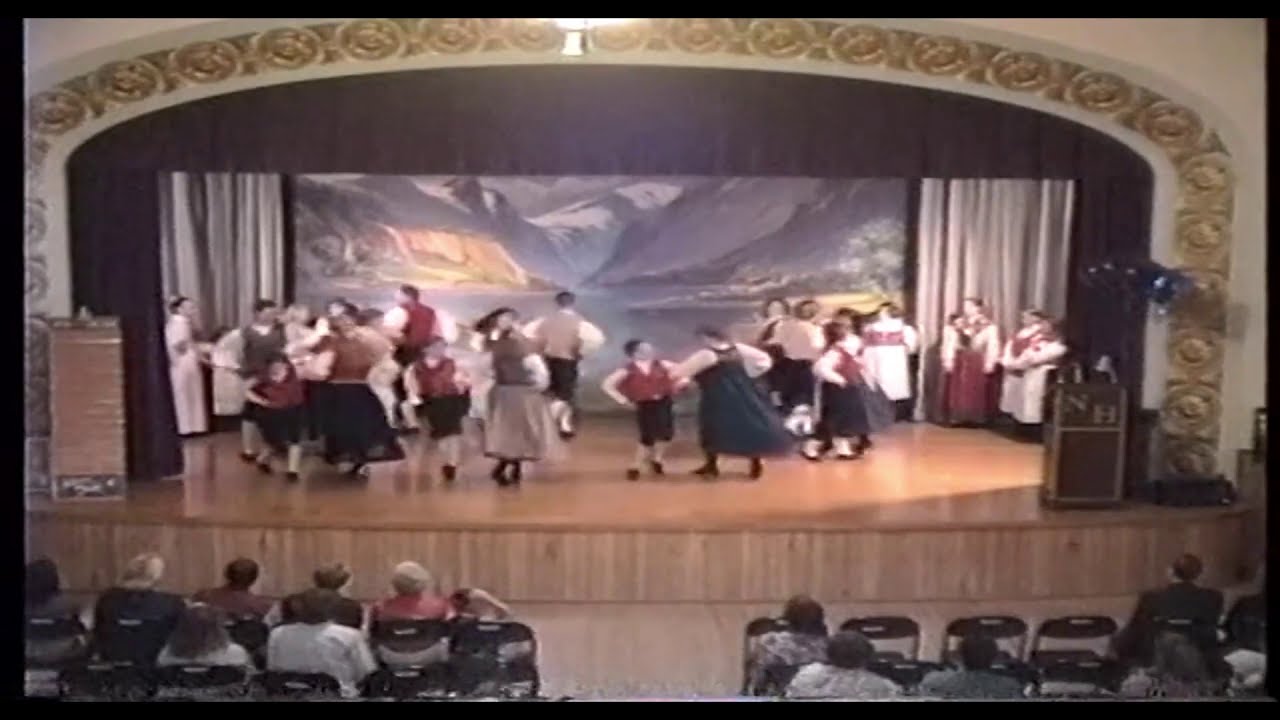 Väva vadmal - Swedish Folk Dance - mid-1990s
