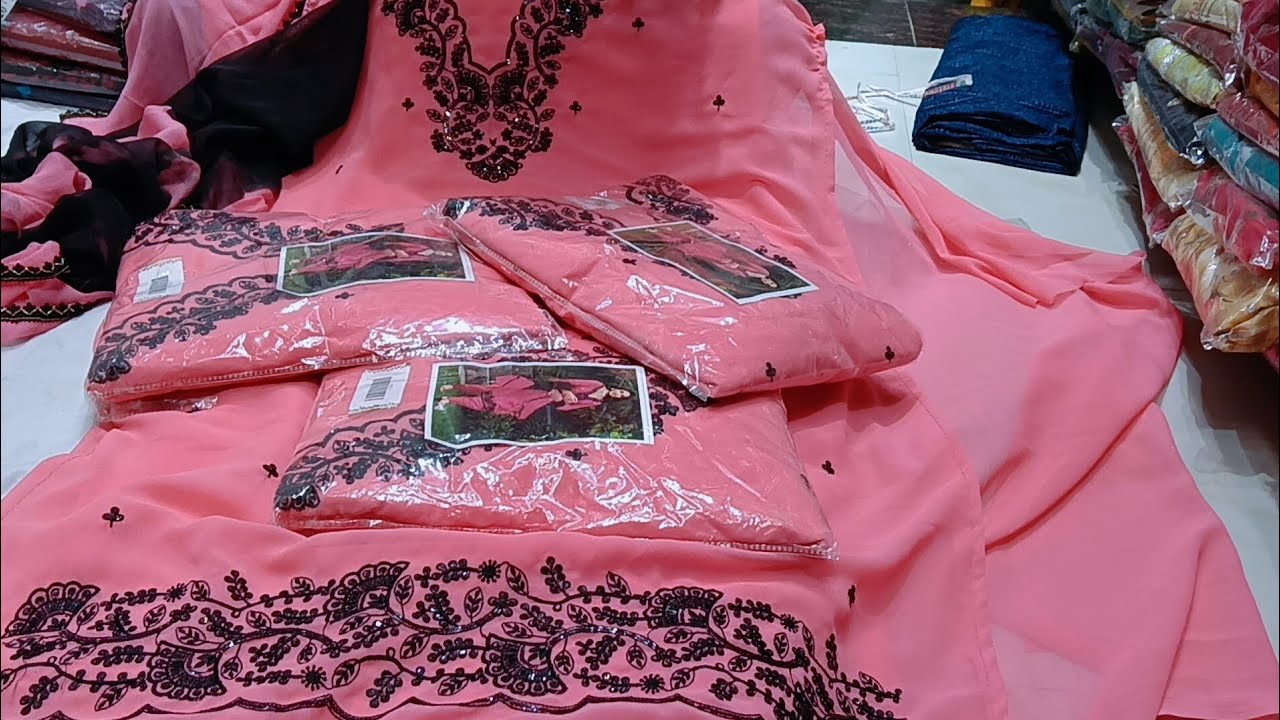 इंस्टाग्राम के वायरल ट्रेडिंग सूट 😱 सिर्फ 650 में फ्री शिपिंग के साथ 👌 order no 📱8708387639
