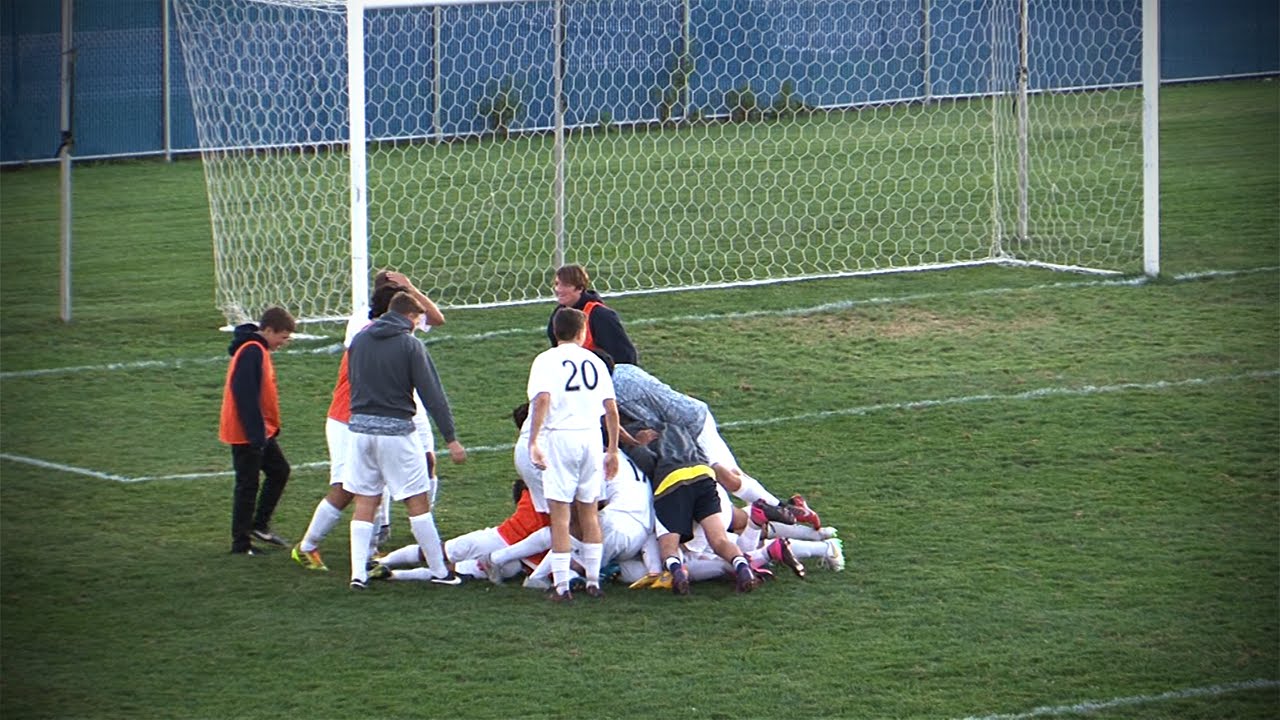 Glenbard North vs. Neuqua Valley, Boys Soccer // 10.13.15