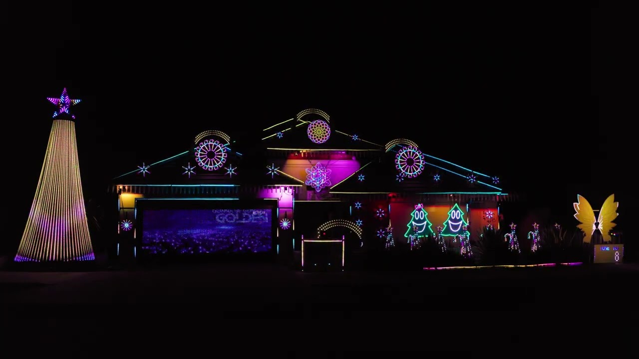 2025 - Lights on Solaia - Christmas - Golden - Kpop Demon Hunters