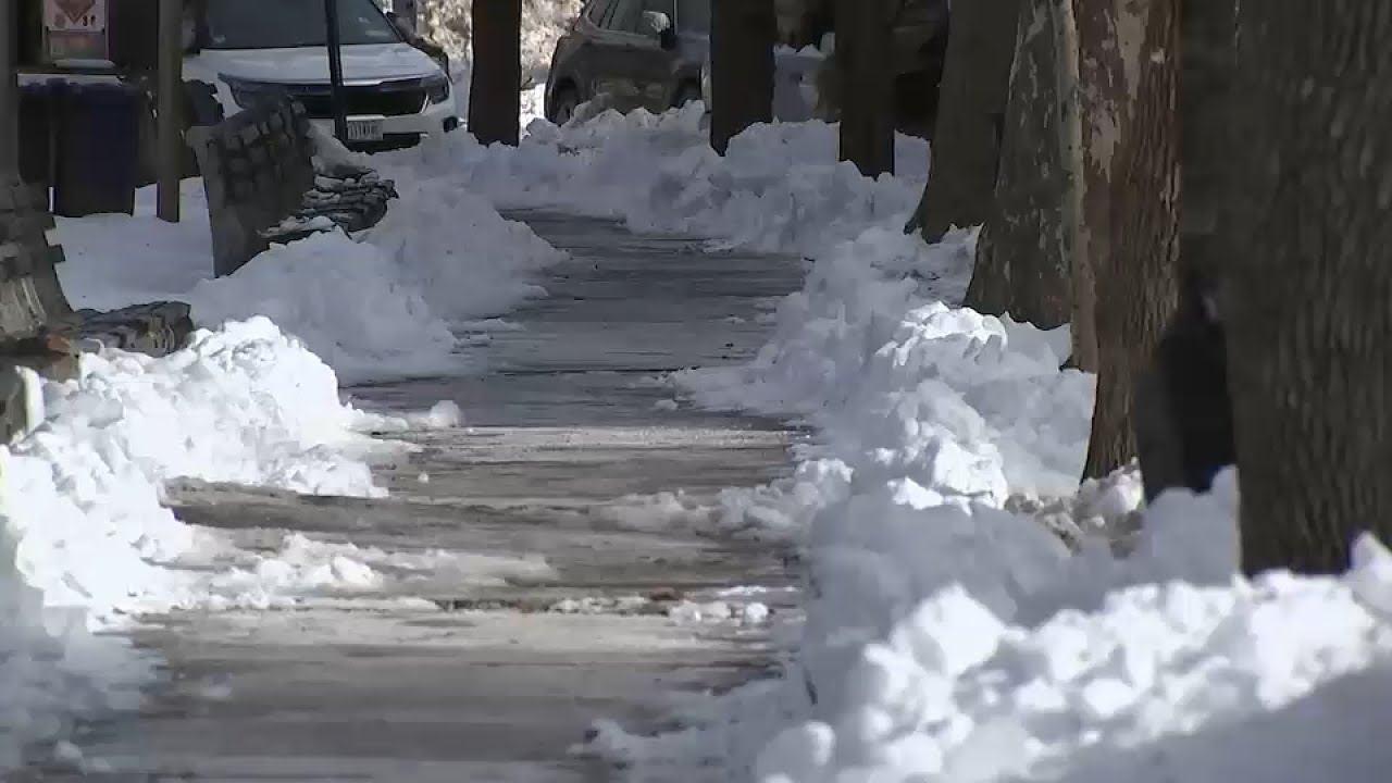 Extreme cold persists in NYC; Mamdani announces single-room warming units