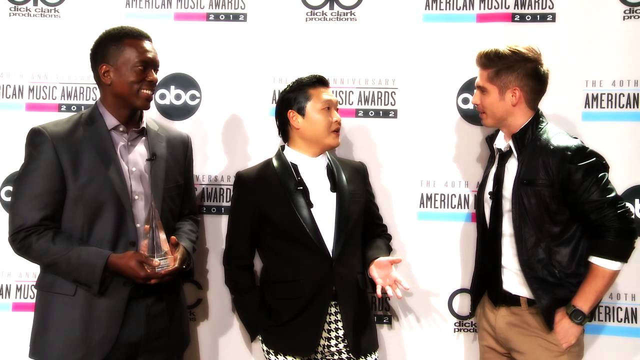 PSY New Media Honoree Presentation - AMAs 2012