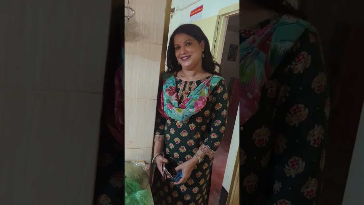 সবাই যখন একসাথে হয় আড্ডায় গল্পে সাথে খাওয়া দাওয়া, আজকের দিনটা ভালই কাটল।
