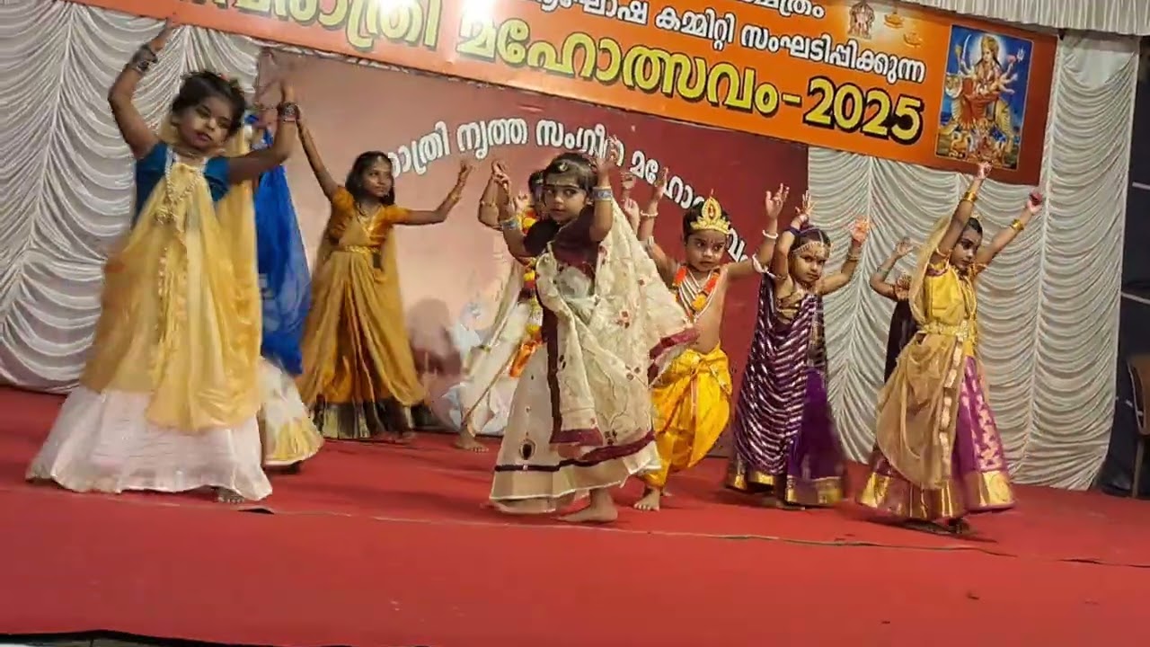 Mukunda mukunda dance #yathrasumith #subscribeplease #mukundamukundadance #kidsdance #viraldance 