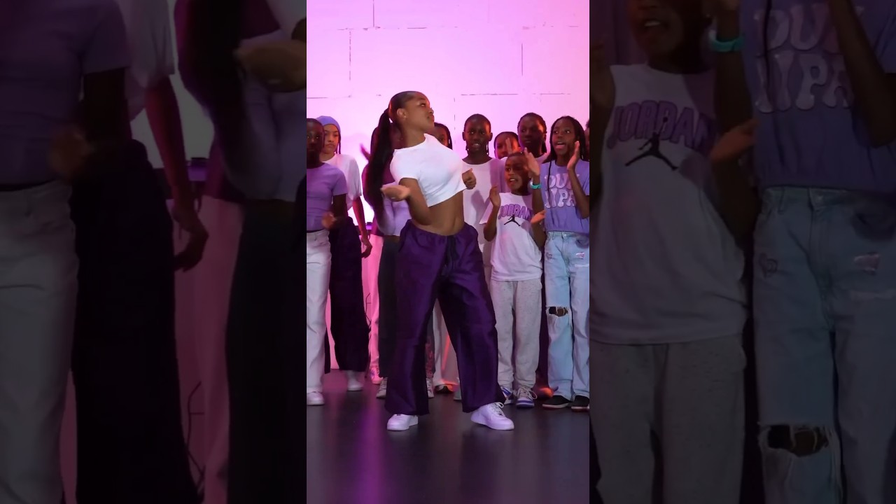Oluwa - Bless me 🔥#dance #afrodance #amapiano #amapianodance #dancer #ghanaentertainment #oluwa