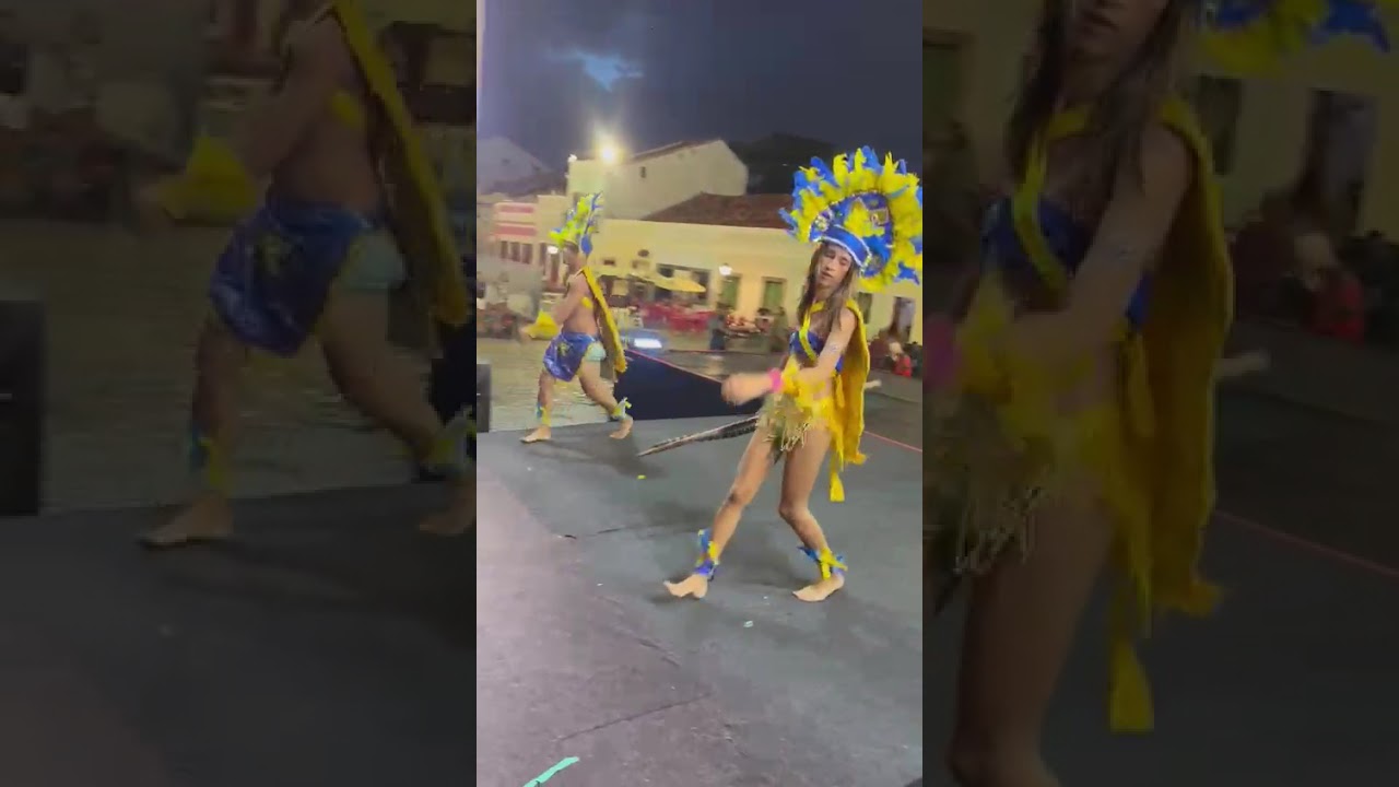 Tribo de Índio Tupinambá no Encont de Baques de Caboclinho e Índios- Pátio de São Pedro - Recife/PE.