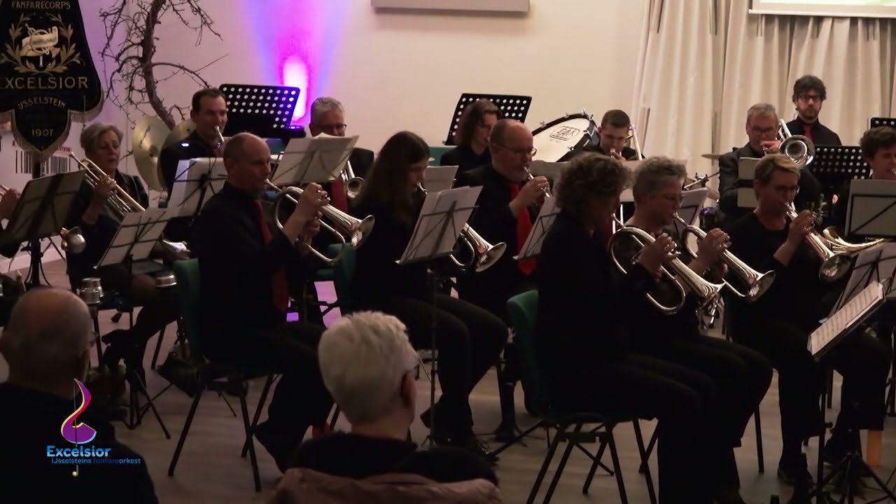 IJsselsteins Fanfareorkest Excelsior - Earth, Wind & Fire
