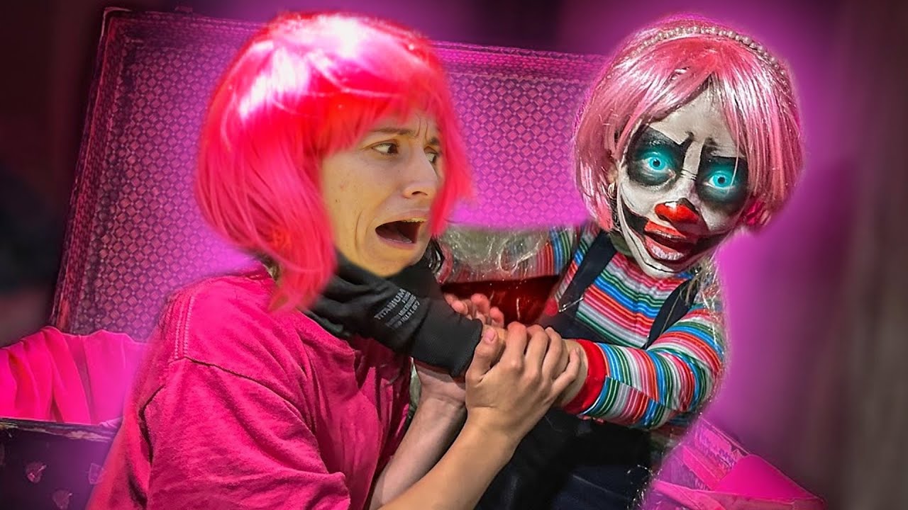 LA PAYASA PINKY CONVIERTE A SARITA EN PAYASA PARA SIEMPRE