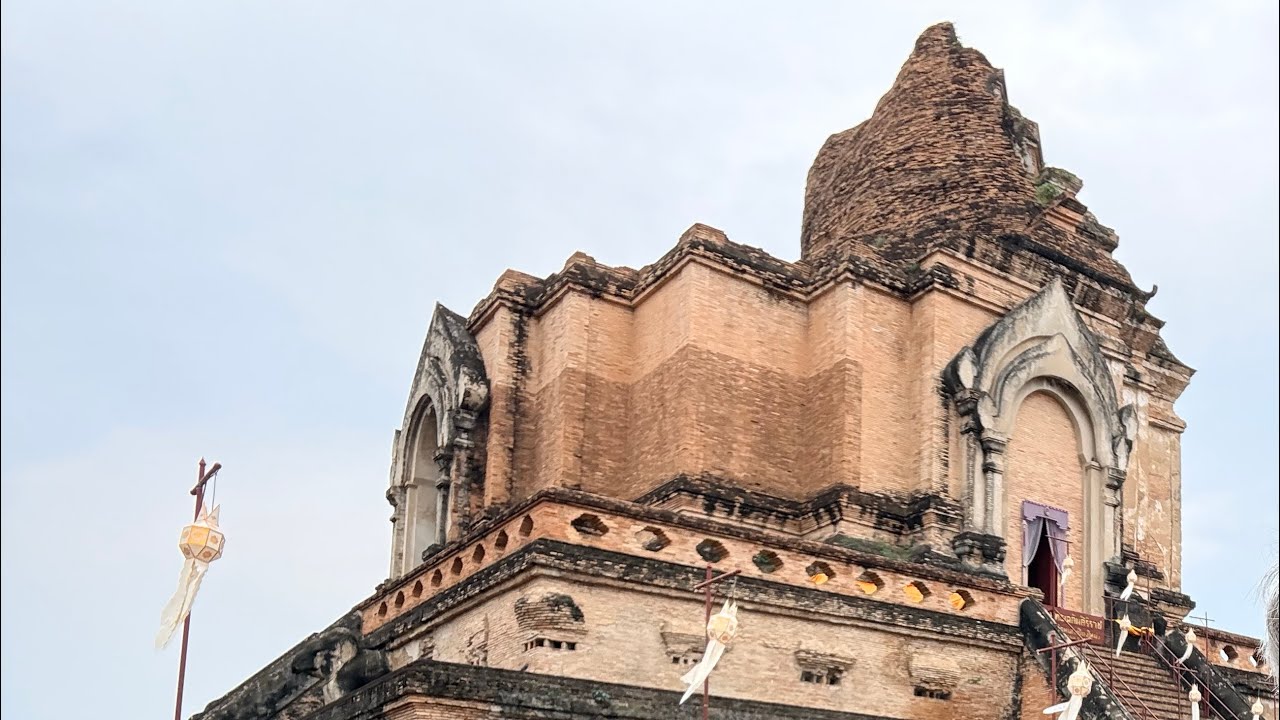 2 days in Chiang Mai Ancient City - Temples, markets and street food