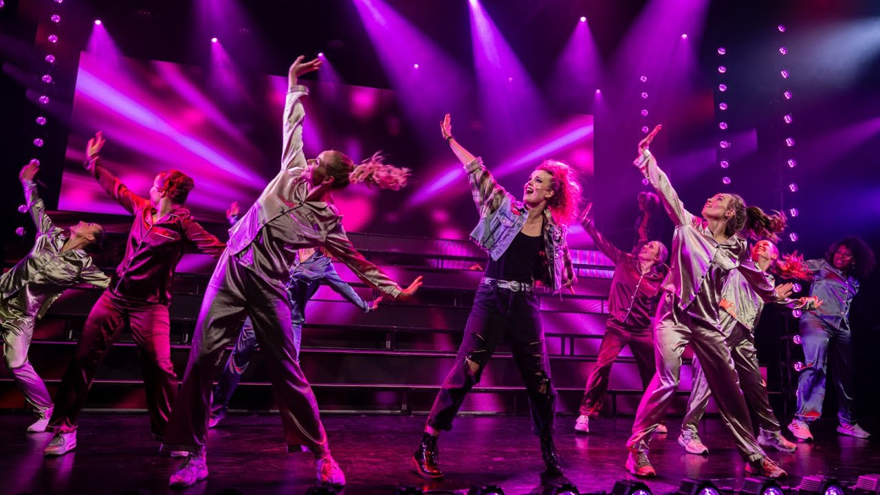Det' lige det [VI MALER BYEN RØD: THE MUSICAL – Musicalteatret 2024]