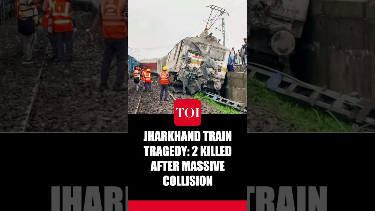 Jharkhand Tragedy: Howrah-Mumbai Mail Collides With Good Train;  2 Killed, 18 Coaches Derail