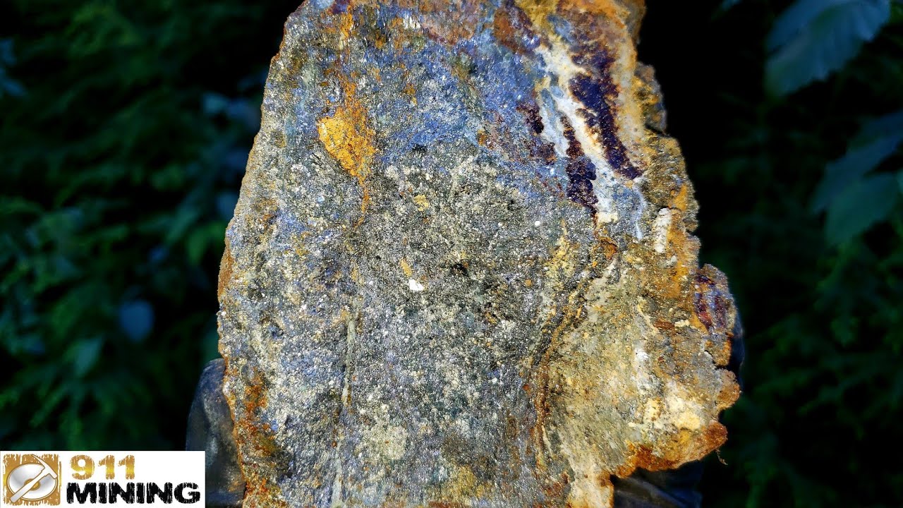Rich Mineralized Zone On River Has High Grade Silver & Zinc Deposit!