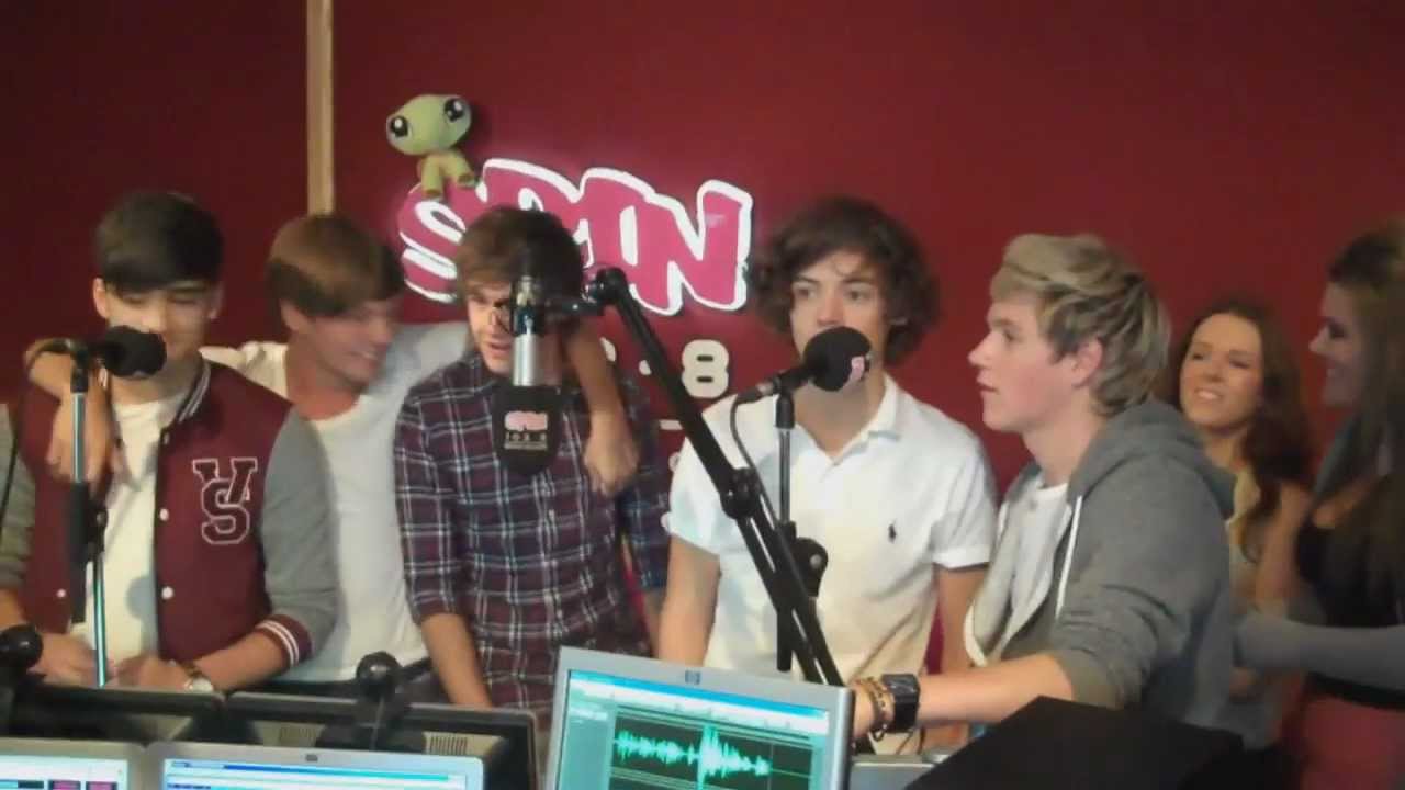 One Direction - music sounds better with you