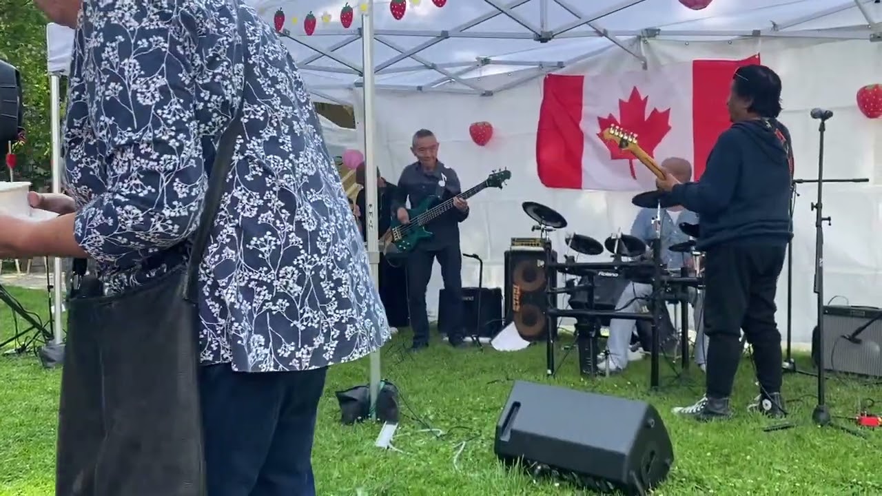 Rockin' in the Free World cover by Butch Jularbal & friends