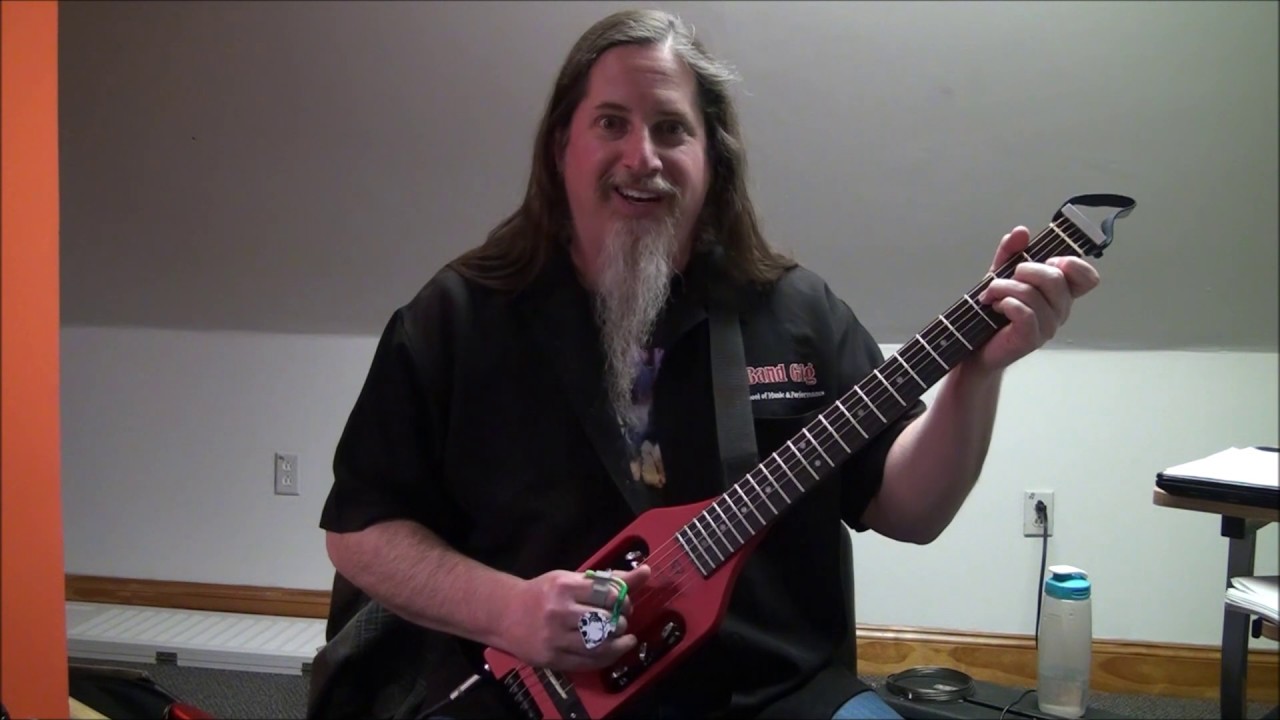 Traveler Ultra-Light Guitar Review