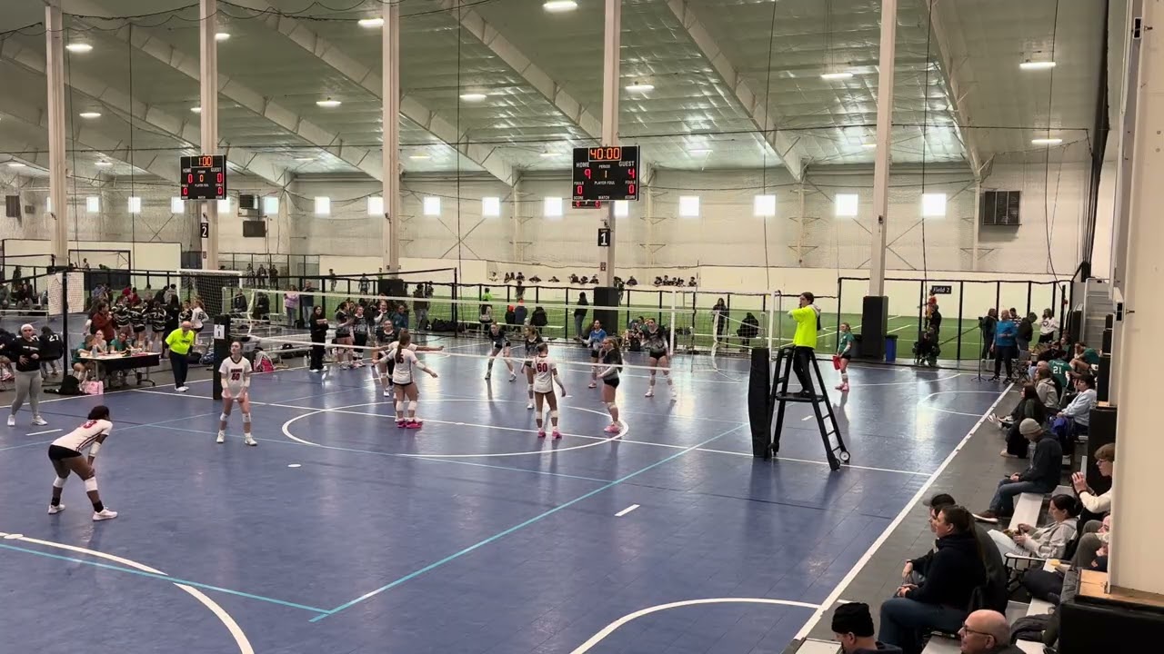 GRV 16 Black vs. The House (set 1 of 3)