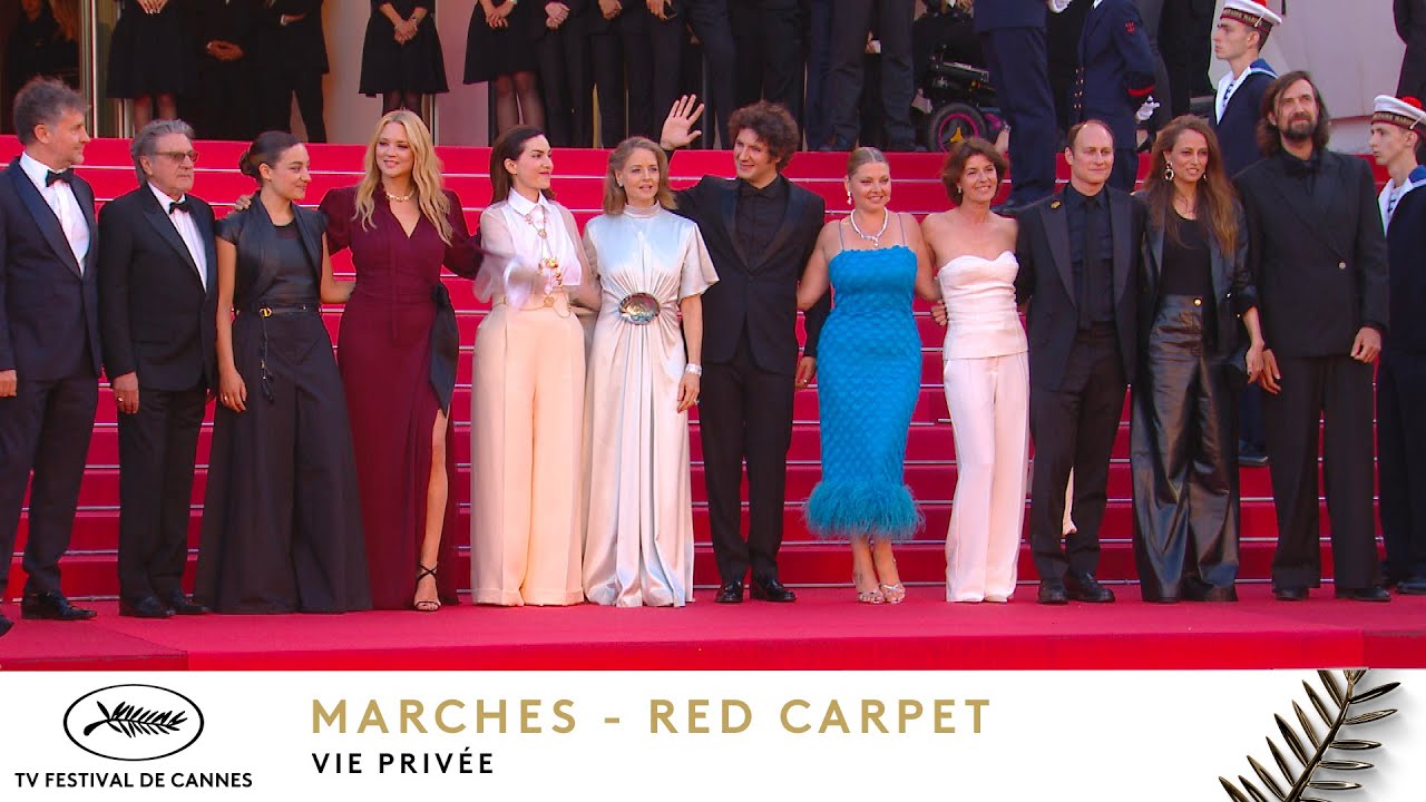 VIE PRIVÉE - Les Marches - VF - Cannes 2025