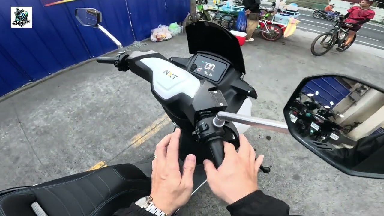 Quick look on Dynamax E-Motorcycle