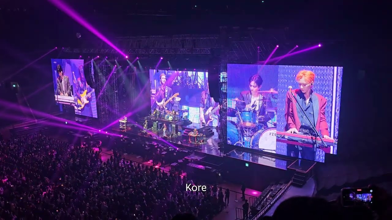 251123 Love tug of war full focus Xdinary Heroes World Tour Beautiful Mind Finale