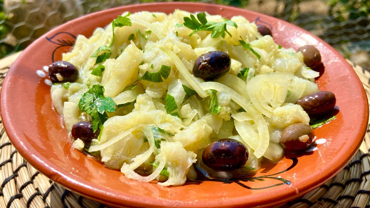 Já conhece a Punheta de Bacalhau tradicional portuguesa? 🇵🇹 