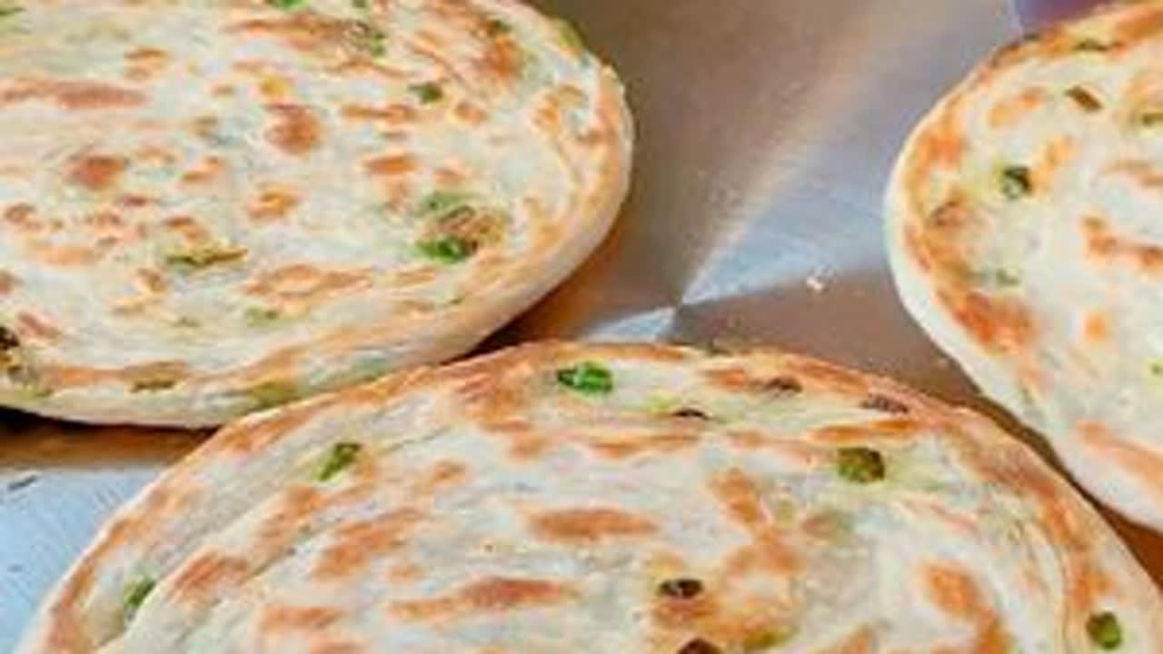 手抓饼学会了自己做 经济实惠 面食比买的吃着更健康 #手抓饼 #千层饼 #面食教程